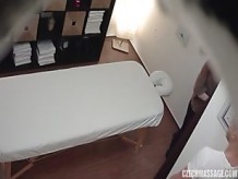 Clip de cámara espía para sala de masajes