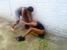 Mamis negras locas en una pelea con mucha desnudez