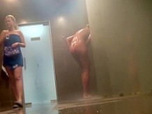 Beauty spied in shower room