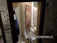 Adolescente checo - cámara oculta en la ducha
