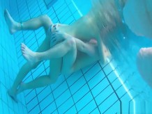 Parejas desnudas Piscina subacuática Cámara espía oculta Voyeur HD 1