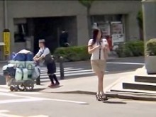 Precioso japonés se deja follar en un clip de masaje pervertido