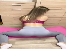 Pt.2. yoga sexy con Jenna jugando con sus tetas en leggins apretadas