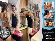 MILF LATINA FOLLADA CON JOVEN FONTANERO COMO PAGO POR SUS SERVICIOS-SALOMÉ GIL