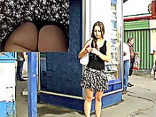 Upskirt (falso) cinturón en un día de viento sexy