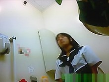 Adolescentes asiáticos atrapados orinar (18+)