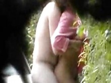 Voyeur los atrapó follando en el bosque