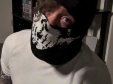 POV HOT VOCAL Male GhiMpering Incubus Romántico Contacto visual en máscaras Tatoteada Man Omen Bunny Part One