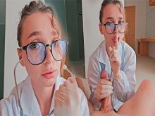 Terminó en el hospital con una enfermera caliente y la atrapó mirando mi polla