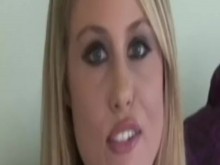 Belleza vintage facializada por tipo mayor