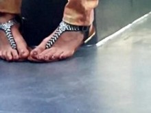 Sexy indio o paquistaní MILF PIES CONDICIDO Y CARA BELLEZA