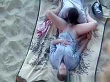Teen Pareja Sexo oral en la playa (18+)