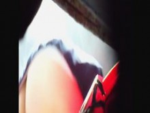 Mujer de culo grande me molesta en un puesto de baño público porno