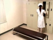 Skinny Gal se llena su camiseta de sexo japonesa