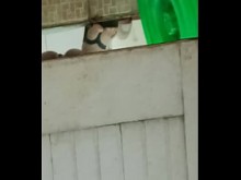 Filmando en secreto a una deliciosa chica con cámara oculta