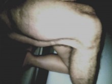 Marido filma a su esposa culona cabalgando y gime fuerte ante el masajista después de una sesión de terapia real