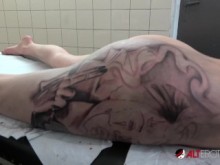 Jay Jay Ink cubre un tatuaje desordenado