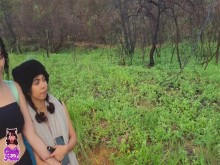 Acercándote a una chica de grandes tetas en el río, te encantará lo que pase