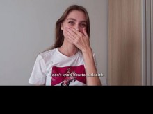 Mi hermanastra me hizo una mamada mientras se preparaba para una cita.