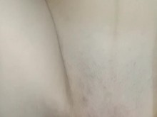 Por favor, guarden silencio, se nos puede oír a través de la pared. Estudiantes