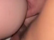 Sexo a medianoche con el coño mojado