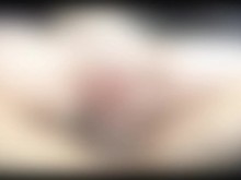 Me despertó en medio de la noche y me llenó de leche.