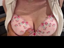 ¡¡¡CHOQUE!!! Fui a conocerlo y había un vecino joven y sexy que engañaba a su esposa: mamada, esperma, condón.