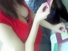 Tetas con ganas de escapar