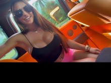 Hermosa supermodelo en forma Miss Lexa follada en mi baño | PELUCHE TARANTINO