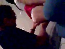 PROFESOR COMIENDO AL ALUMNO