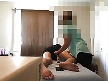 Masajista legítima se rinde lentamente ante Monster Cock Full Audio Pt1