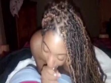 Adolescente caliente en la cabina se la follan muy duro en todos los agujeros hermosa ébano recibe una gran polla negra