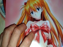 Naked Ribbon Evangelion Shikinami Asuka Langley Bukkake y lamiendo pezones [Masturbación de un otaku japonés espeluznante]