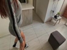 No pude resistirme a ella en esa habitación vacía – POV crudo, sin rostro