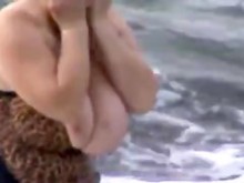 BBW Tetas Pop Out