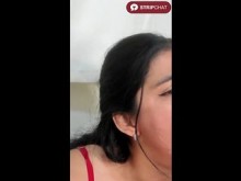 Linda morena latina trabaja el consolador con total concentración oral - Mariian_Zeller